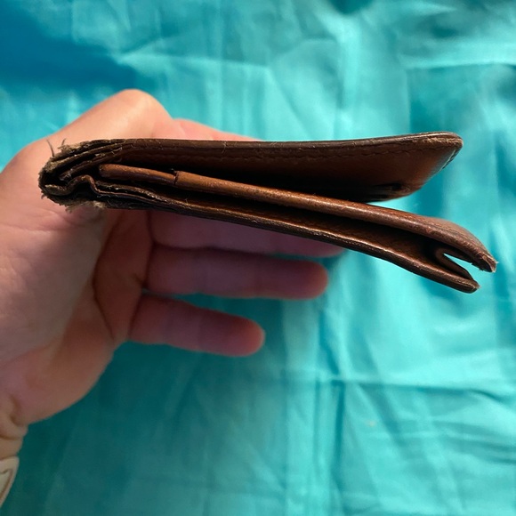 Authentic Louis Vuitton Monogram Long Wallet/Checkbook Holder - Picture 6 of 11